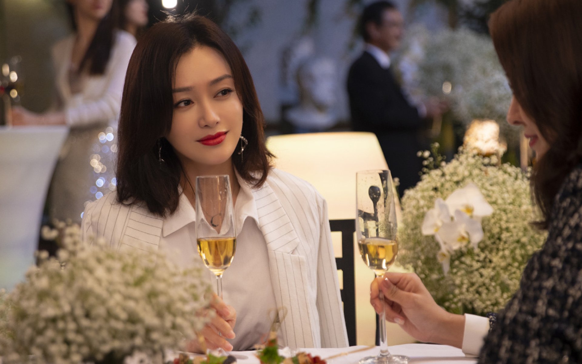 开云·体育官网-莱比锡客场-战胜科隆，奥尔莫尔进球梅开二度，莱比锡vs奥格斯堡