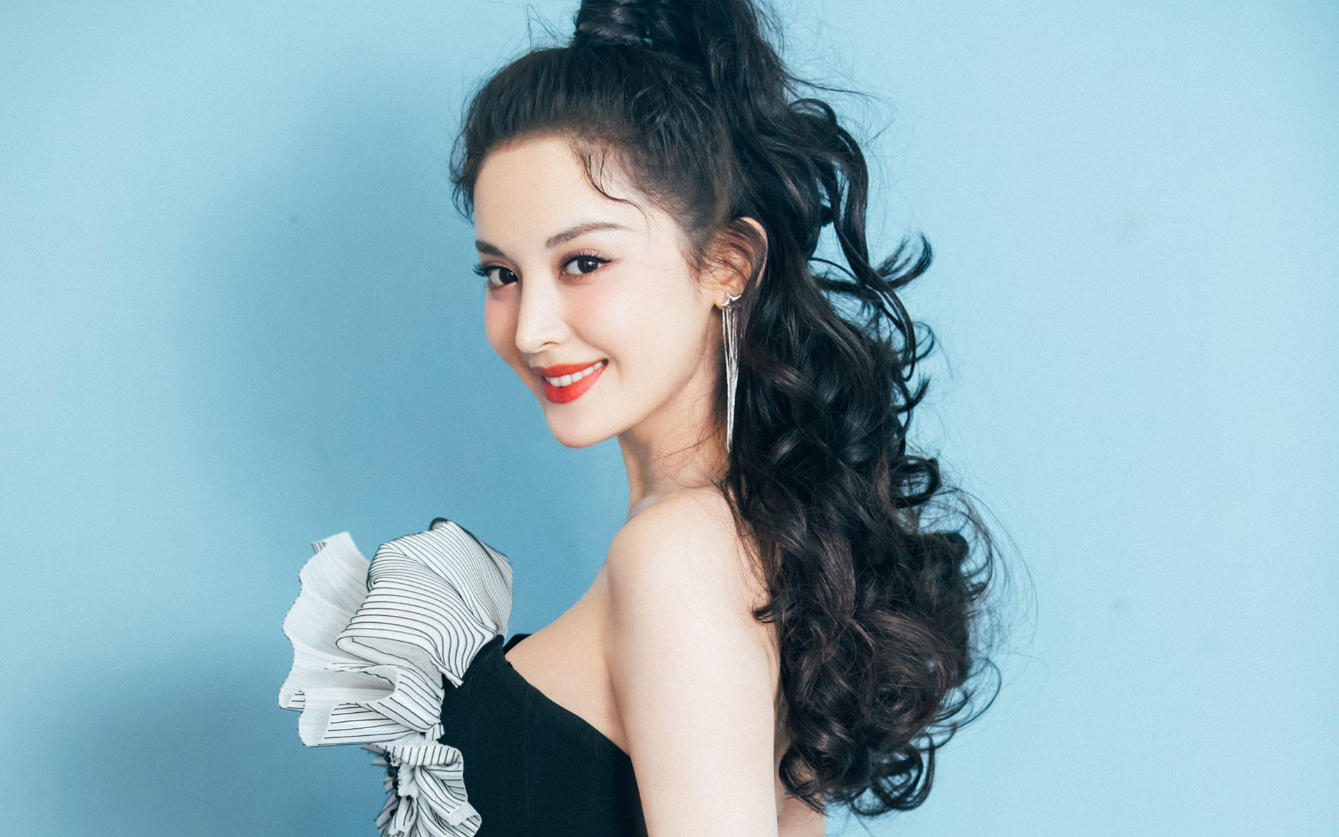 德甲火星碰撞:拜仁慕尼黑与多特蒙德激烈交锋,德国超级杯拜仁慕尼黑vs多特蒙德